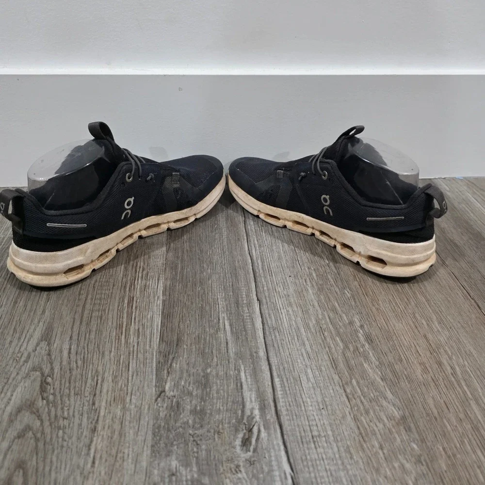 On Running cloud running